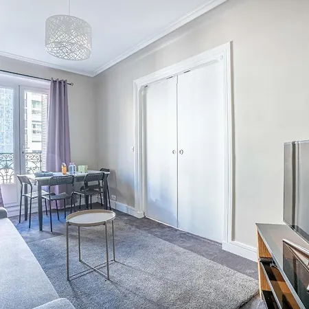 20 - Urban Design Flat Pere Lachaise Apartament *