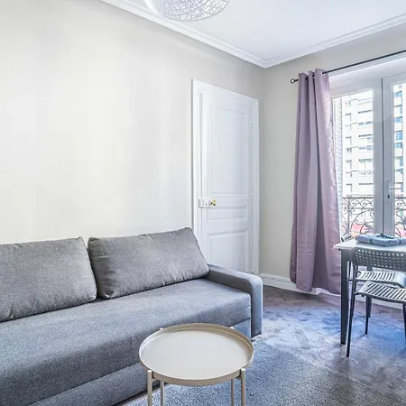 20 - Urban Design Flat Pere Lachaise * Paris